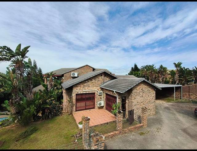 5 BEDROOM HOUSE FOR SALE IN OATLANDS NORTH